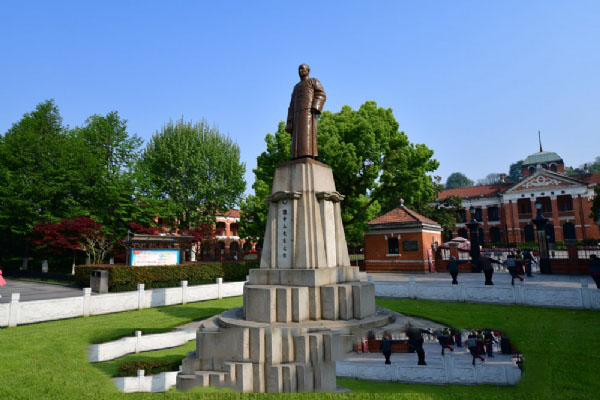 阅马场
