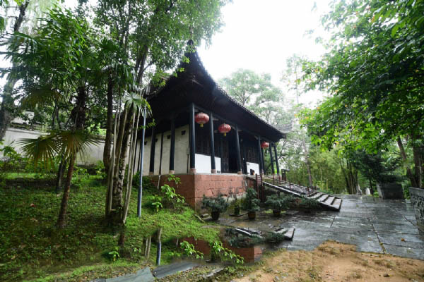三绝树根雕